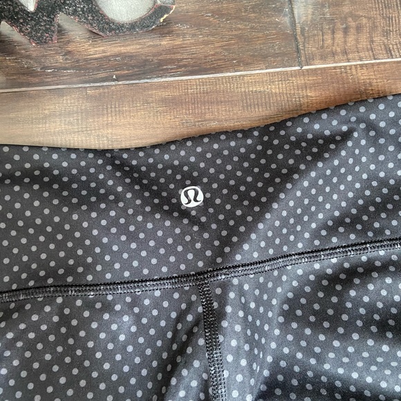 Lulu lemon - Picture 2 of 6